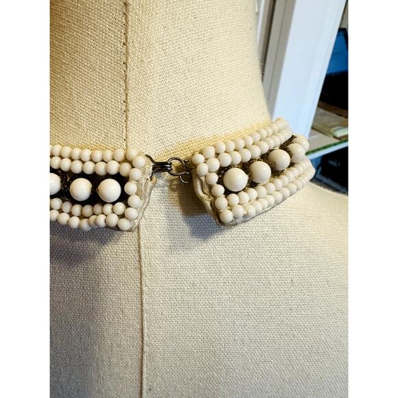 Vintage 50s Beaded Collar Made in Japan Cream Statement looks Accessories - Picture 7 of 8